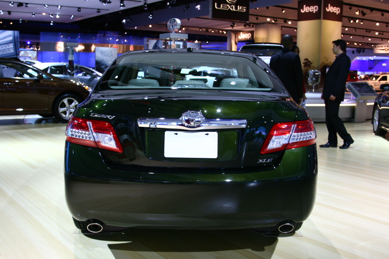 Illustration for article titled 2010 Toyota Camry: Detroit Reveal Makes Us Crave Vanilla Ice Cream